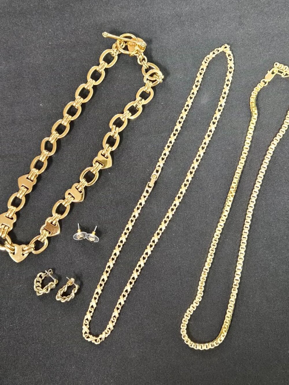 Chunky gold tone jewelry set EUC three necklaces two pairs earrings costume